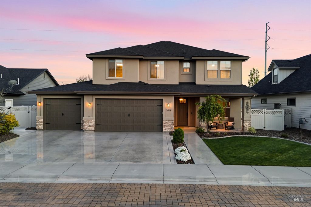 Photo of 3915 W Riva Capri St, Meridian, ID 83646 (MLS # 98984408)