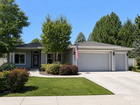 Photo of 359 N Vandries Way, Eagle, ID 83616 (MLS # 98996931)