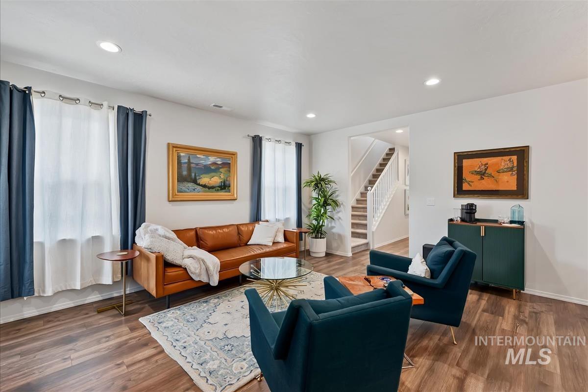 3282 NW 12th Ave