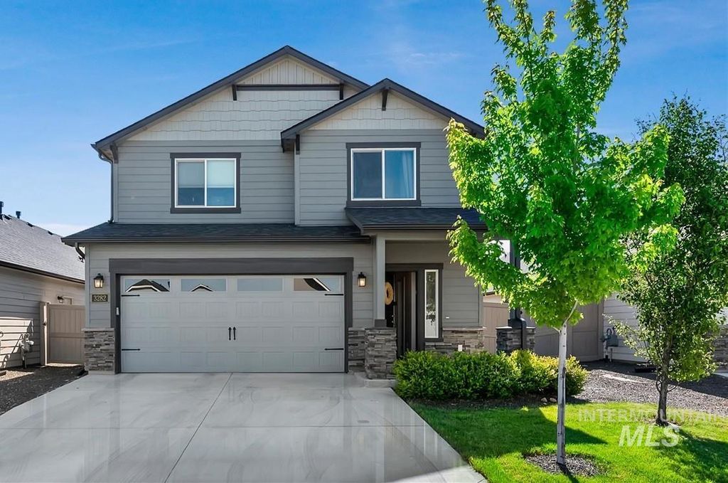 Photo of 3282 NW 12th Ave, Meridian, ID 83646 (MLS # 98986343)