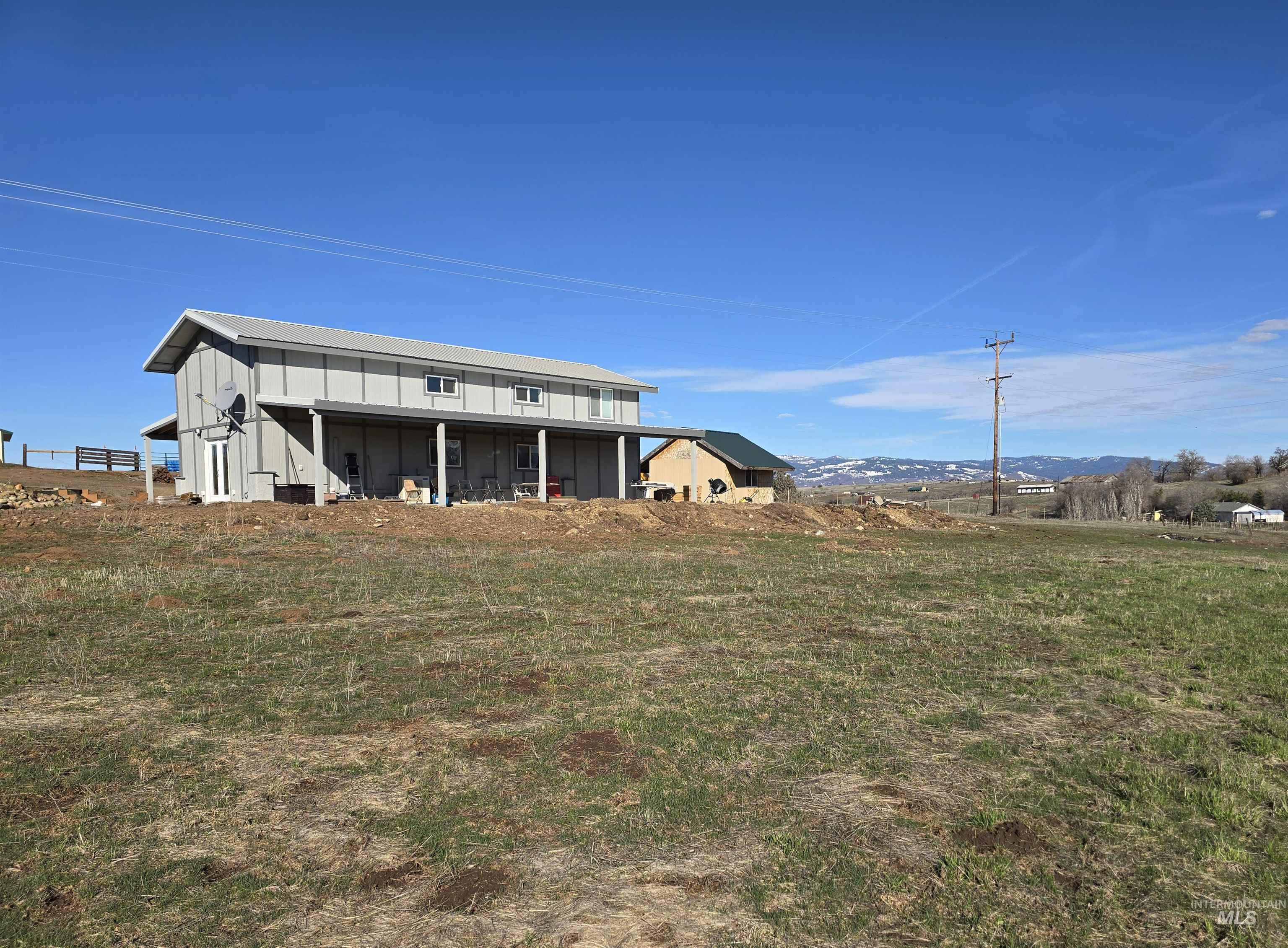 Listing image 2