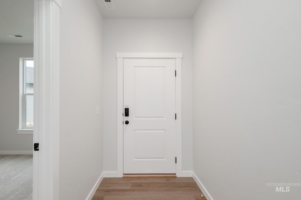 Photo of 5254 E Open Canyon Dr, Nampa, ID 83687 (MLS # 98981588)