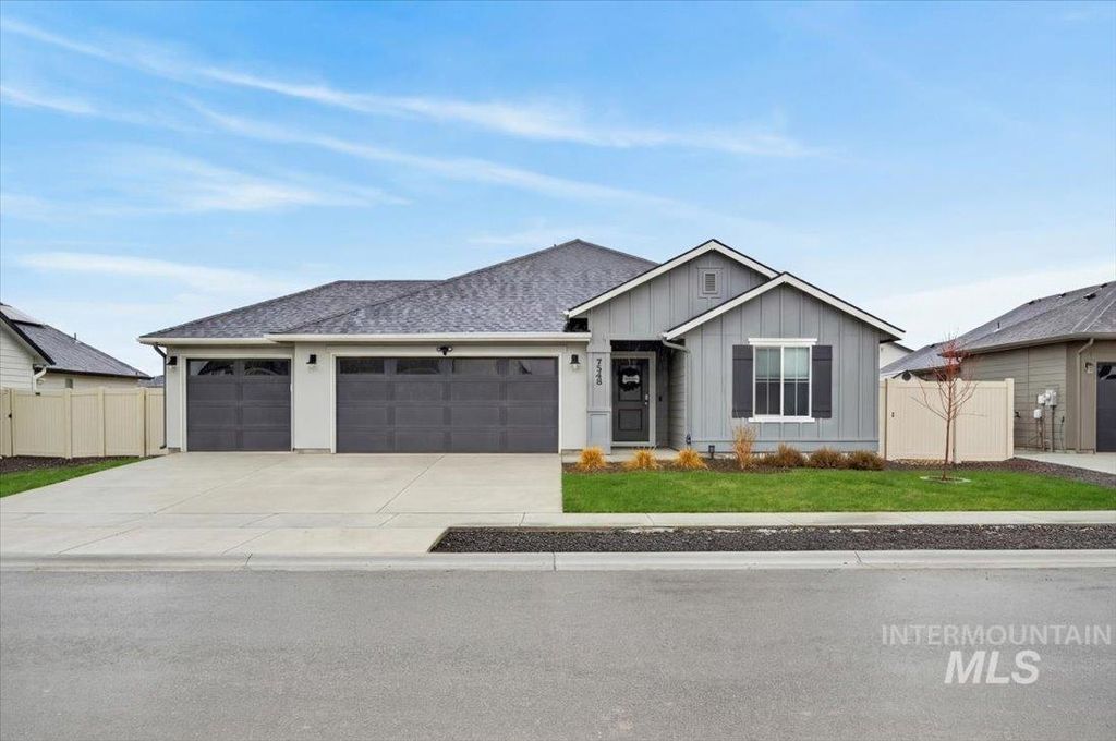 Photo of 7548 E Limpkin, Nampa, ID 83687 (MLS # 98975982)