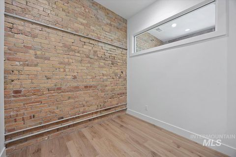 Photo of 150 Main St #12, Twin Falls, ID 83301 (MLS # 98966964)