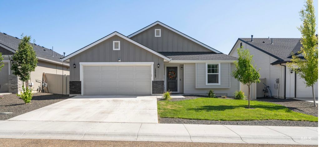 Photo of 12443 Varga St, Caldwell, ID 83607 (MLS # 98963663)