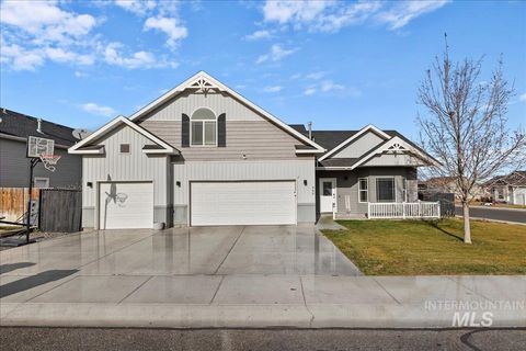 Photo of 449 Feather Avenue, Twin Falls, ID 83301 (MLS # 98969886)
