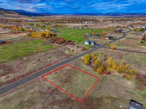 Photo of 8 Fairway Lane, Council, ID 83612 (MLS # 98966117)