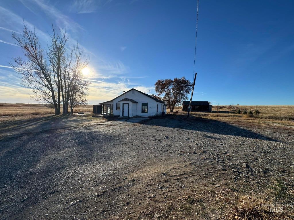Photo of 1347 N 1250 E, Richfield, ID 83349 (MLS # 98967800)