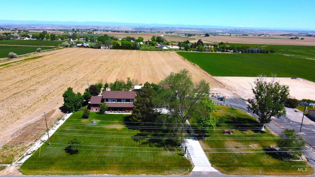 Photo of 1530 E 4200 N, Buhl, ID 83316 (MLS # 98986362)