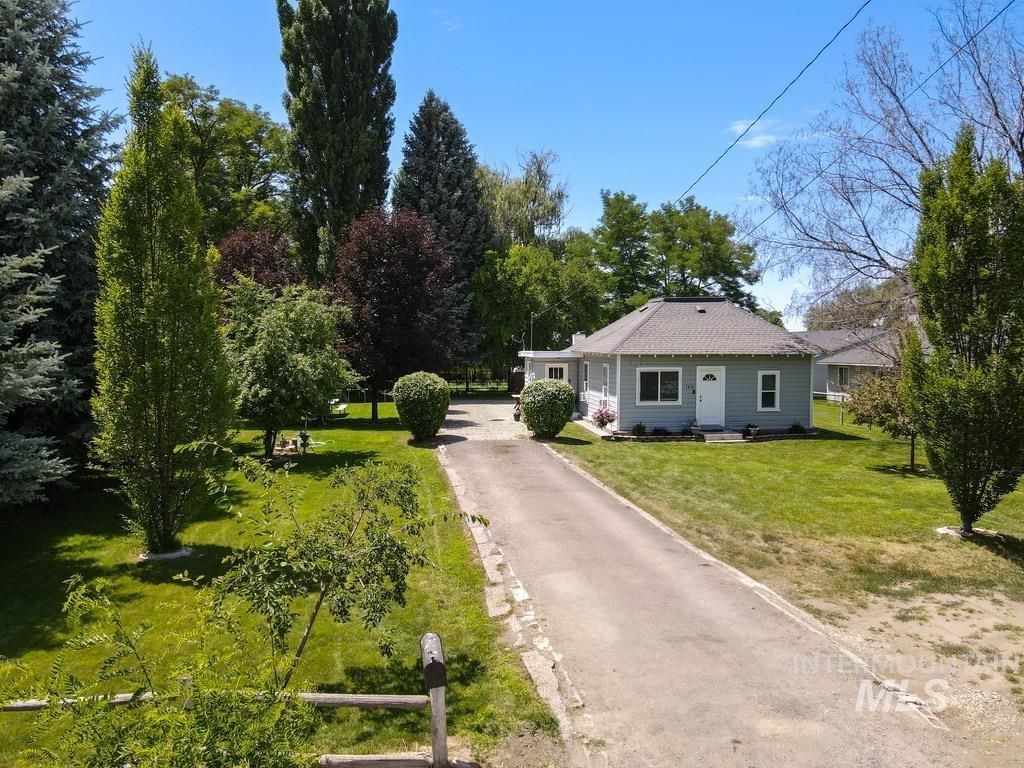 Photo of 1315 St St, Rupert, ID 83350 (MLS # 98971525)