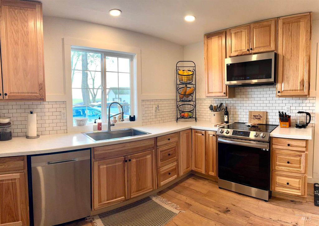 Photo of 16078 Hoffman Road, Kendrick, ID 83537 (MLS # 98969269)