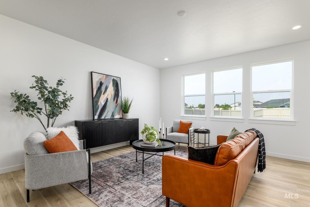 Photo of 14731 Wing Spread Dr, Caldwell, ID 83607 (MLS # 98969710)