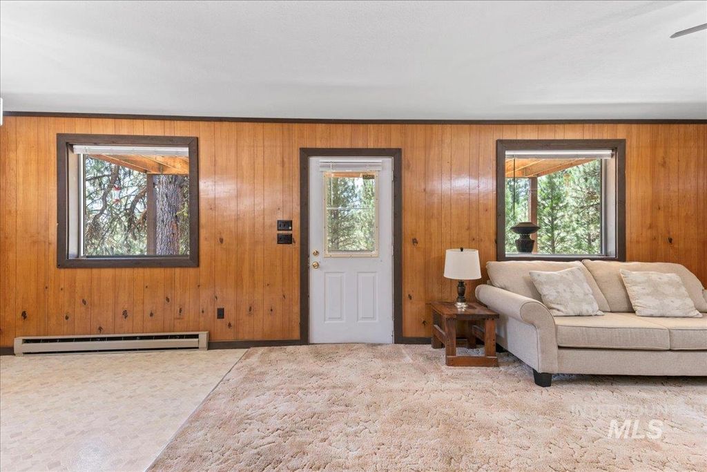 Photo of 8 Hopkins Drive, Idaho City, ID 83631 (MLS # 98957412)