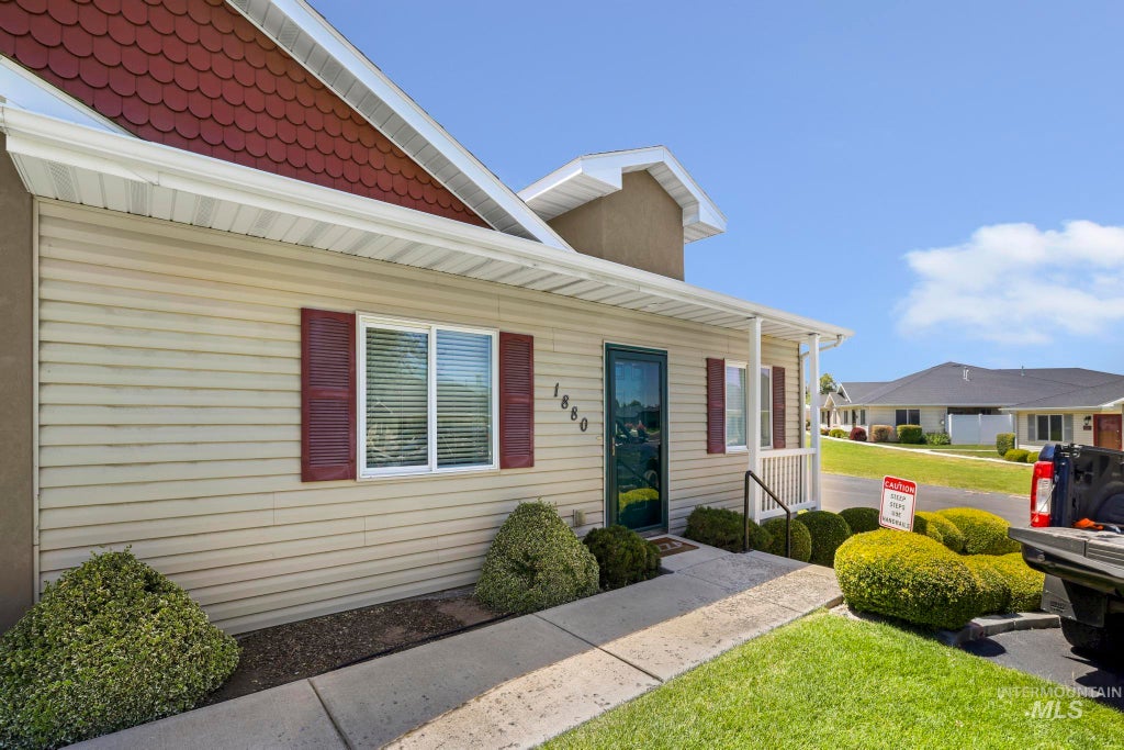 Photo of 1880 Boston Way, Twin Falls, ID 83301 (MLS # 98990773)