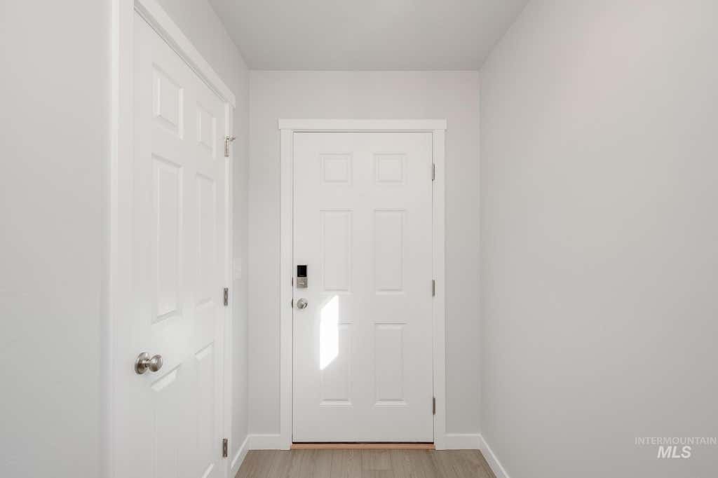 Photo of 2527 W Fallon Lp AVE, Nampa, ID 83651 (MLS # 98993760)