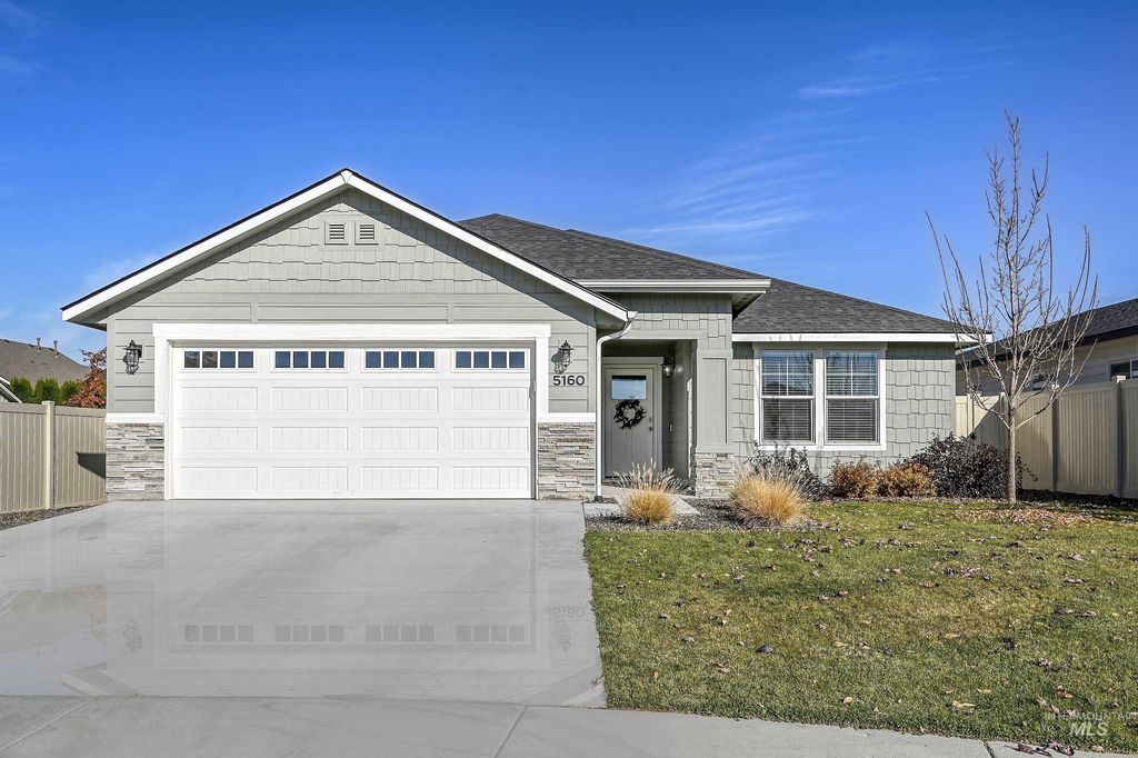 Photo of 5160 W Lesina St, Meridian, ID 83646 (MLS # 98966433)
