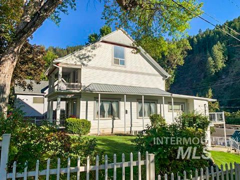 Photo of 901 E Main St, Kendrick, ID 83537 (MLS # 98964257)