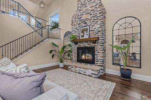 Photo of 1228 E Pennsylvania Place, Nampa, ID 83686 (MLS # 98971402)