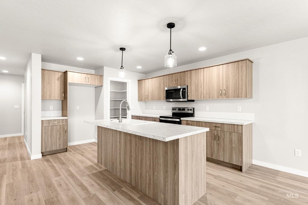 Photo of 27 S Sweetgrass Pl, Nampa, ID 83651 (MLS # 98978071)