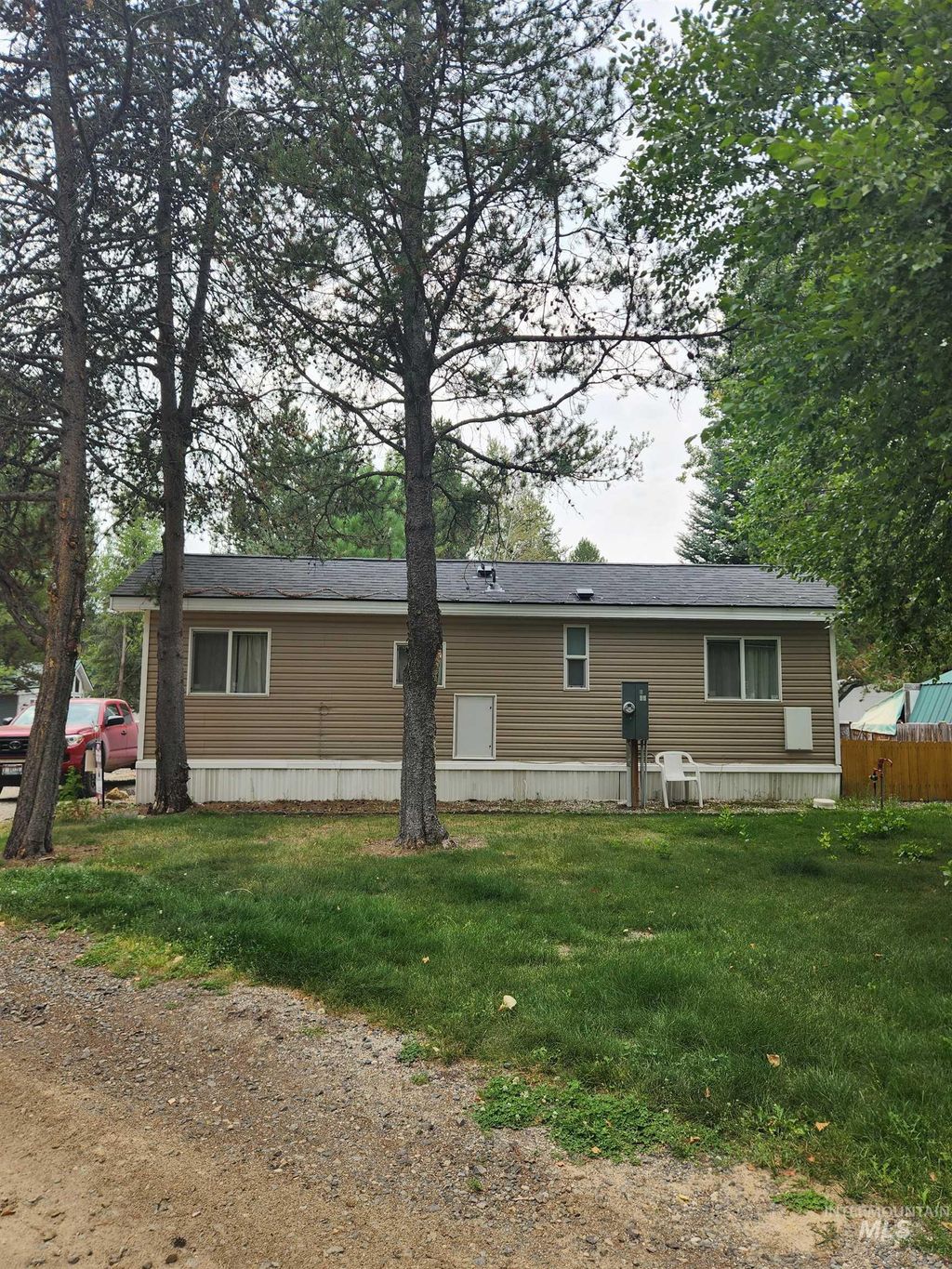Photo of 514 D44 Sawyer St #D44, Cascade, ID 83611 (MLS # 98943193)