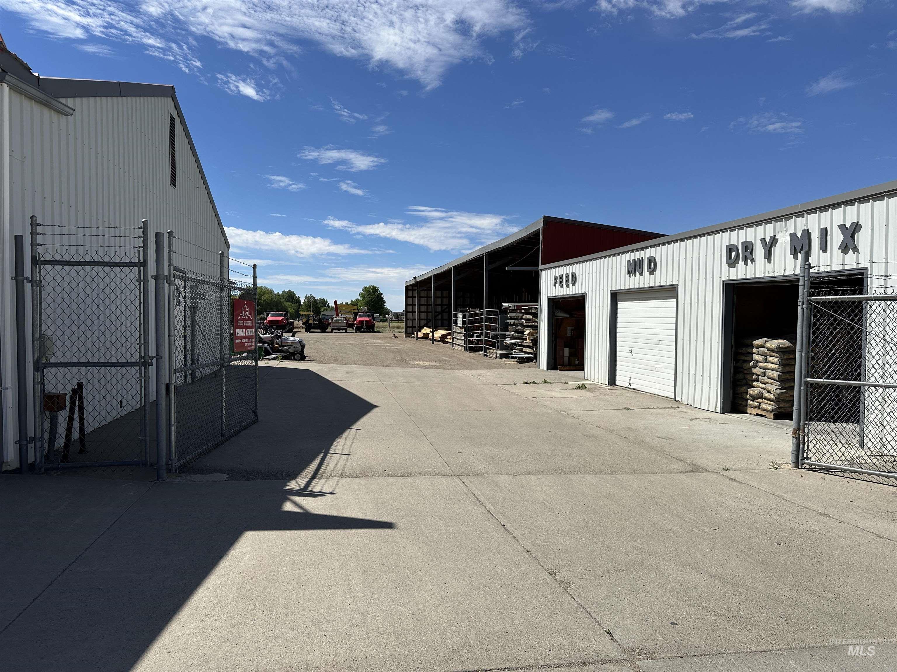 999 W Air Base Rd