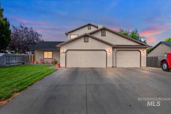 1719 EMERALD DR, NAMPA, ID 83686 - Image b9e9f03151f4a02cf149b8ffc5d6381b/1330557043