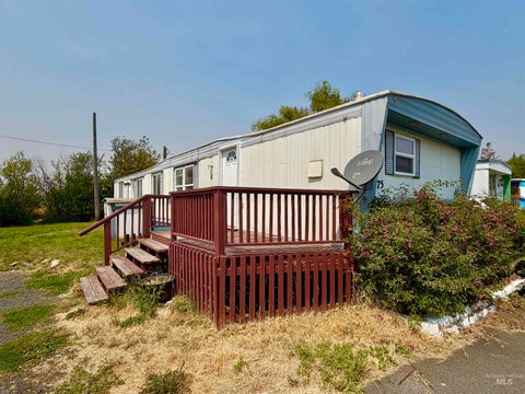 Photo of 603 W Palouse River Dr #75, Moscow, ID 83843 (MLS # 98996364)