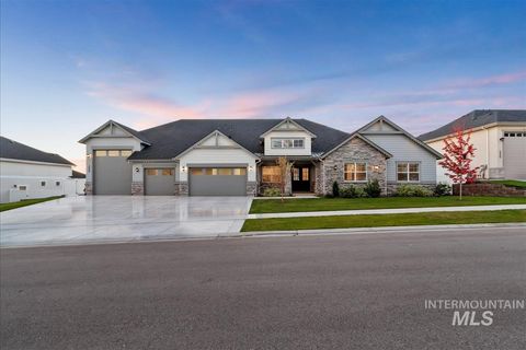 2969 N Staghaven Ave Star ID 83669