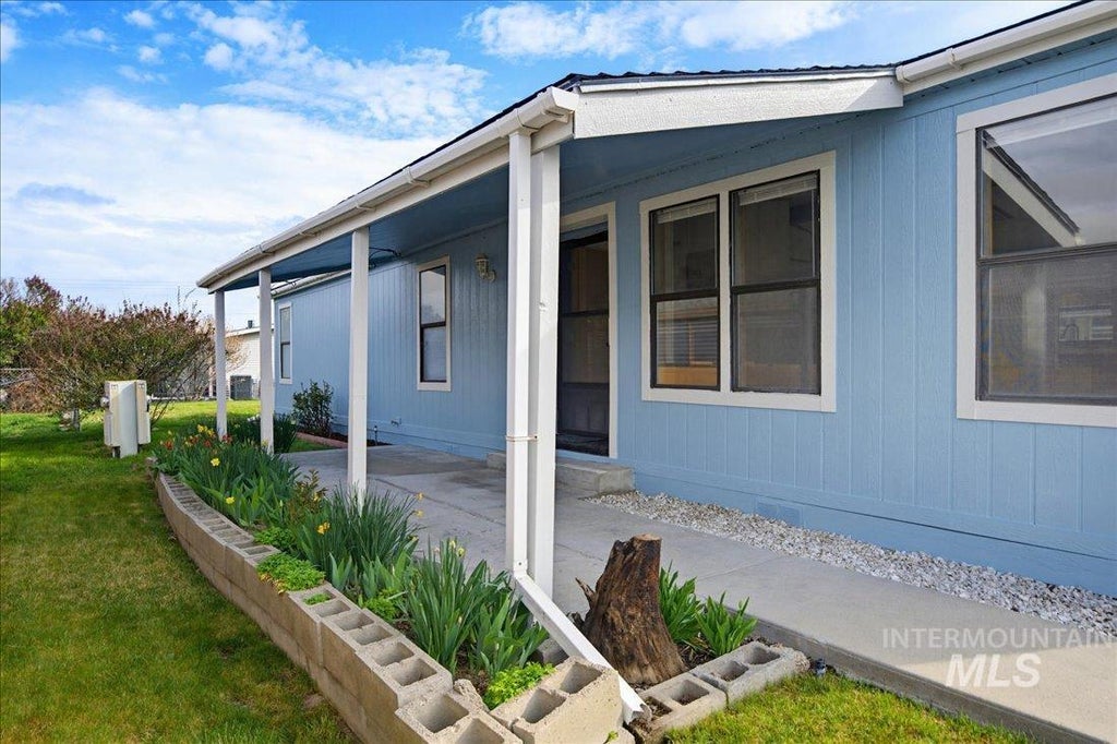 Photo of 1907 W Flamingo Ave #44 AVE, Nampa, ID 83651 (MLS # 99001079)