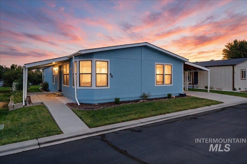 Photo of 1907 W Flamingo Ave #44 AVE, Nampa, ID 83651 (MLS # 99001079)