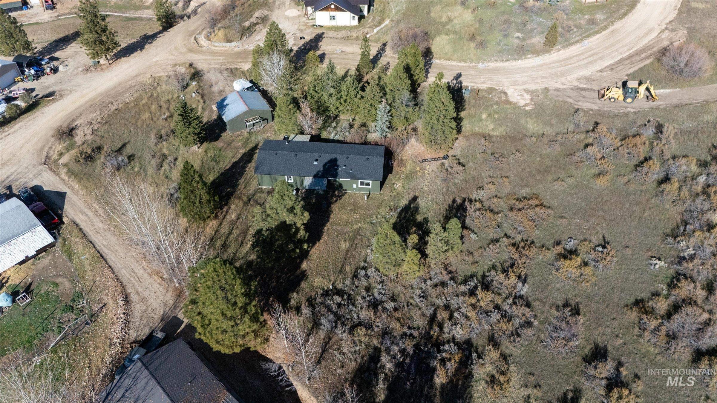 Aerial view of property and surrounding area