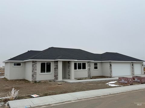 Photo of 604 Norkotah, Rupert, ID 83350 (MLS # 98972199)