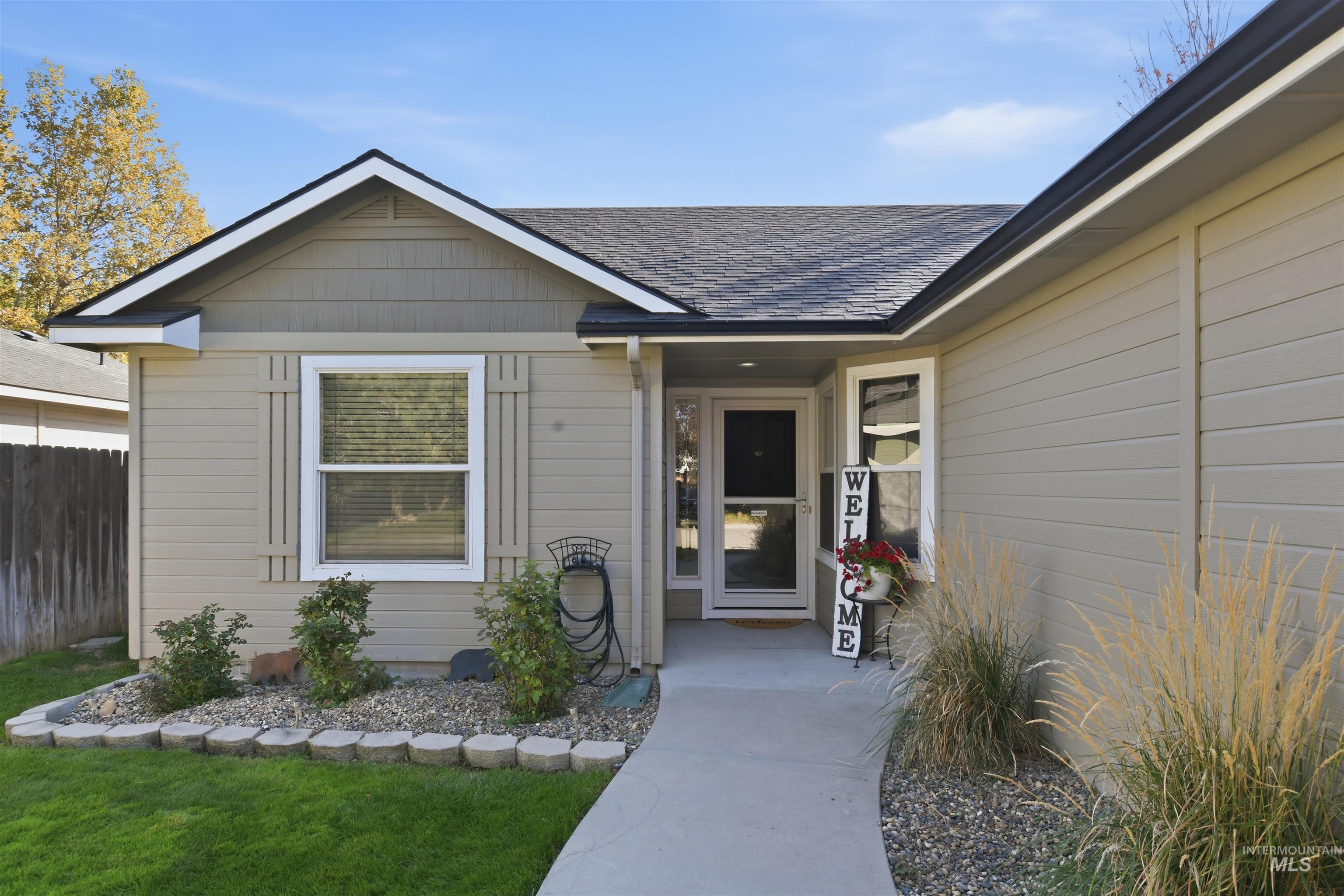 2150 N Eureka Ave