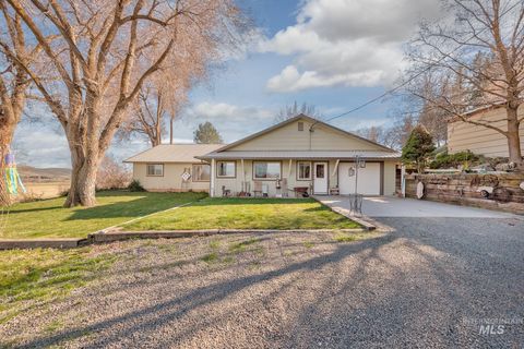 Photo of 1365 Hwy 95, Weiser, ID 83672 (MLS # 98982124)