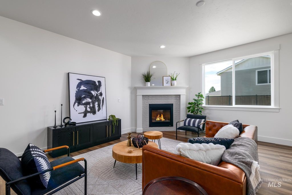 Photo of 4656 E Coldwater Dr, Nampa, ID 83687 (MLS # 98969785)