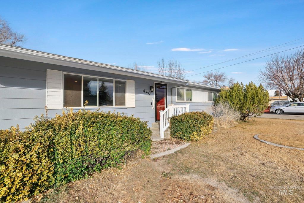 Photo of 440 Washington St, Kimberly, ID 83341 (MLS # 98974190)