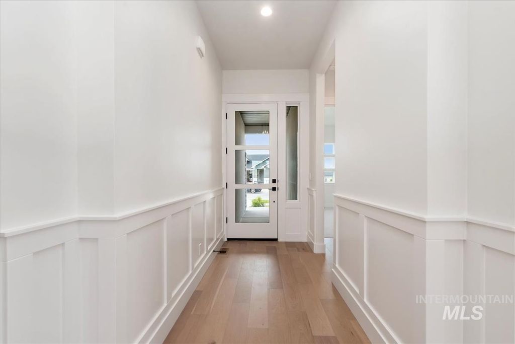 Photo of 10817 W Barnbougle Ln, Kuna, ID 83634 (MLS # 98976942)