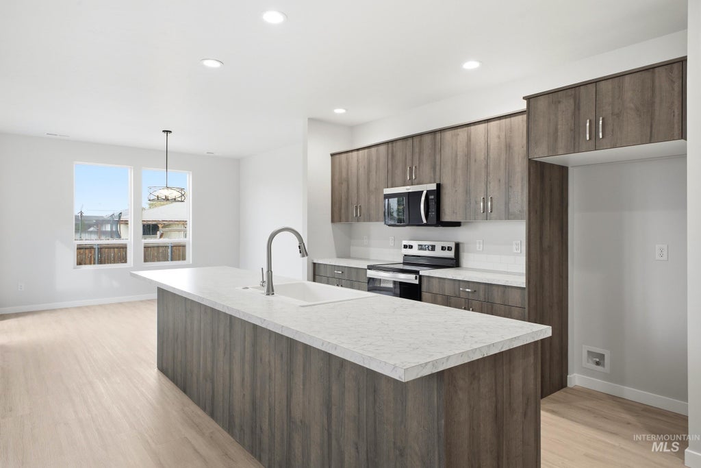 Photo of 4378 S Red Sox Way, Nampa, ID 83686 (MLS # 99005005)