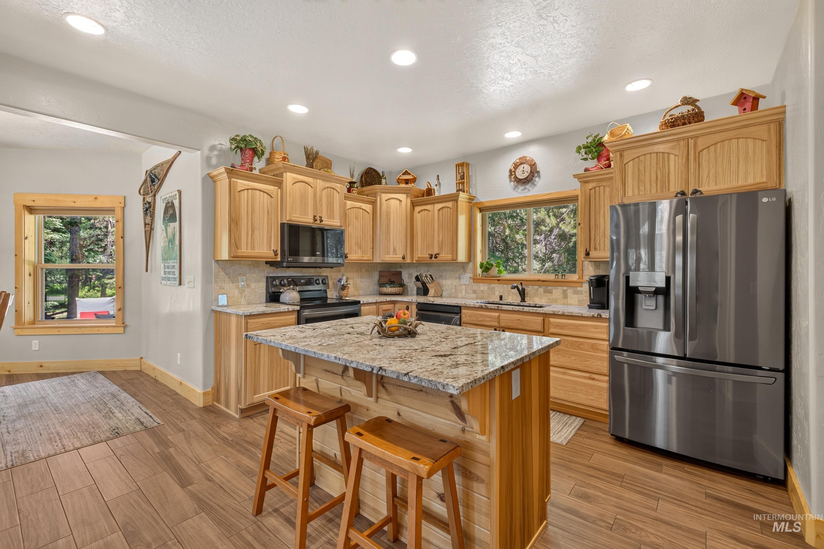 172 Lodgepole Ln, Donnelly, ID, 83615, USA, 3 Bedrooms Bedrooms, ,3 BathroomsBathrooms,Residential,Active,172 Lodgepole Ln,98991228