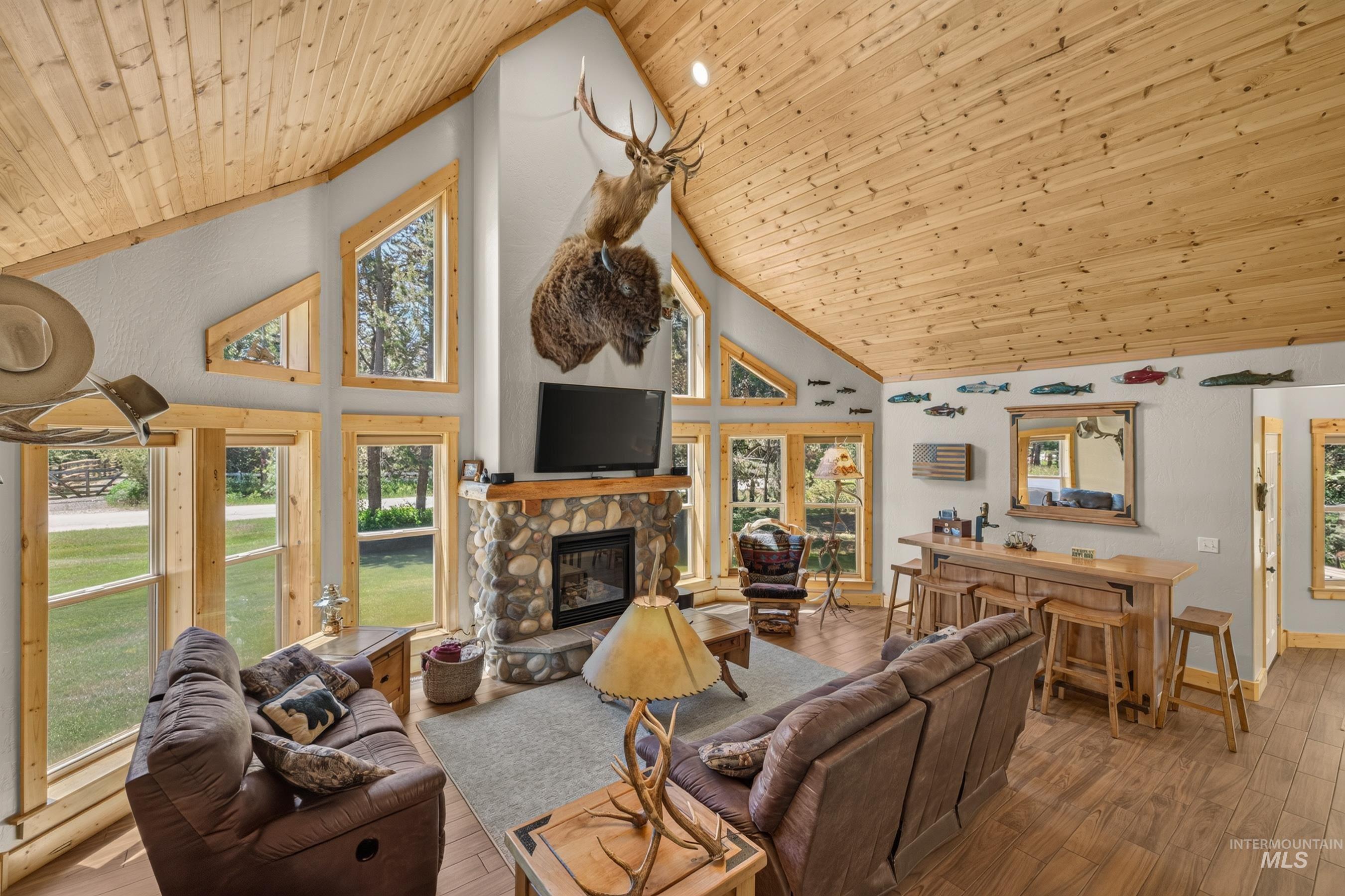 172 Lodgepole Ln, Donnelly, ID, 83615, USA, 3 Bedrooms Bedrooms, ,3 BathroomsBathrooms,Residential,Active,172 Lodgepole Ln,98991228