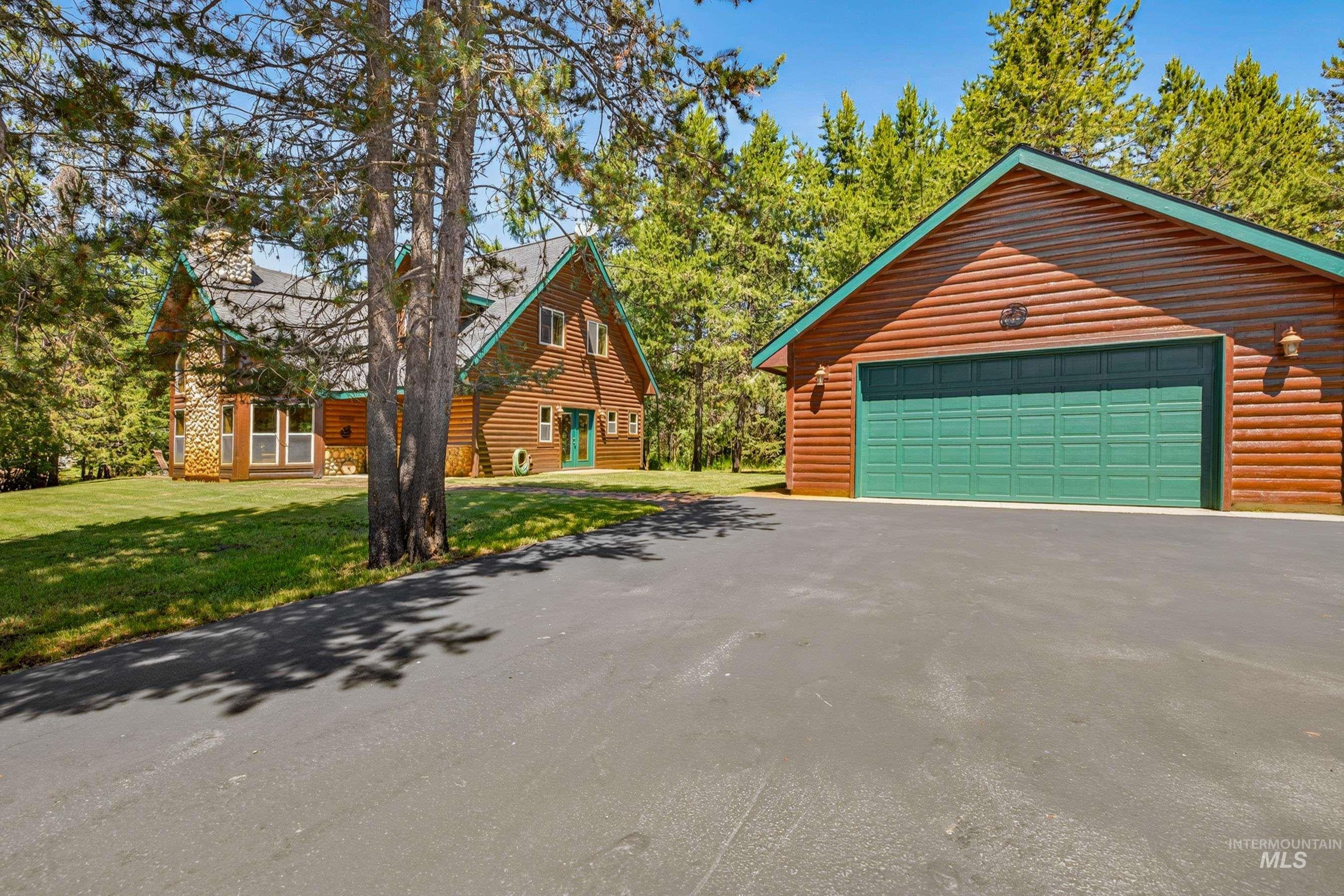 172 Lodgepole Ln, Donnelly, ID, 83615, USA, 3 Bedrooms Bedrooms, ,3 BathroomsBathrooms,Residential,Active,172 Lodgepole Ln,98991228