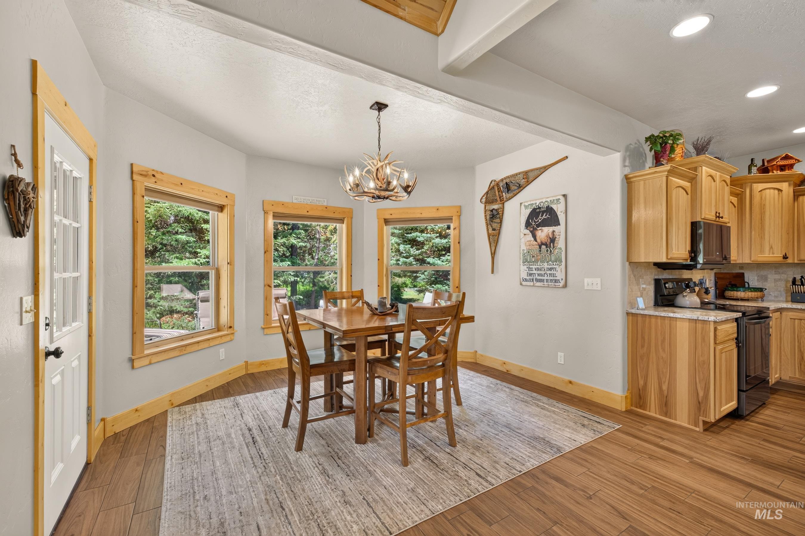 172 Lodgepole Ln, Donnelly, ID, 83615, USA, 3 Bedrooms Bedrooms, ,3 BathroomsBathrooms,Residential,Active,172 Lodgepole Ln,98991228