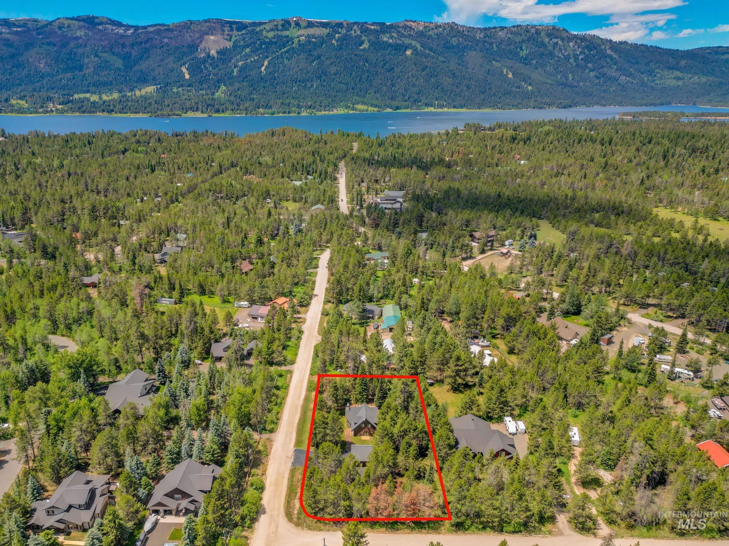 172 Lodgepole Ln, Donnelly, ID, 83615, USA, 3 Bedrooms Bedrooms, ,3 BathroomsBathrooms,Residential,Active,172 Lodgepole Ln,98991228