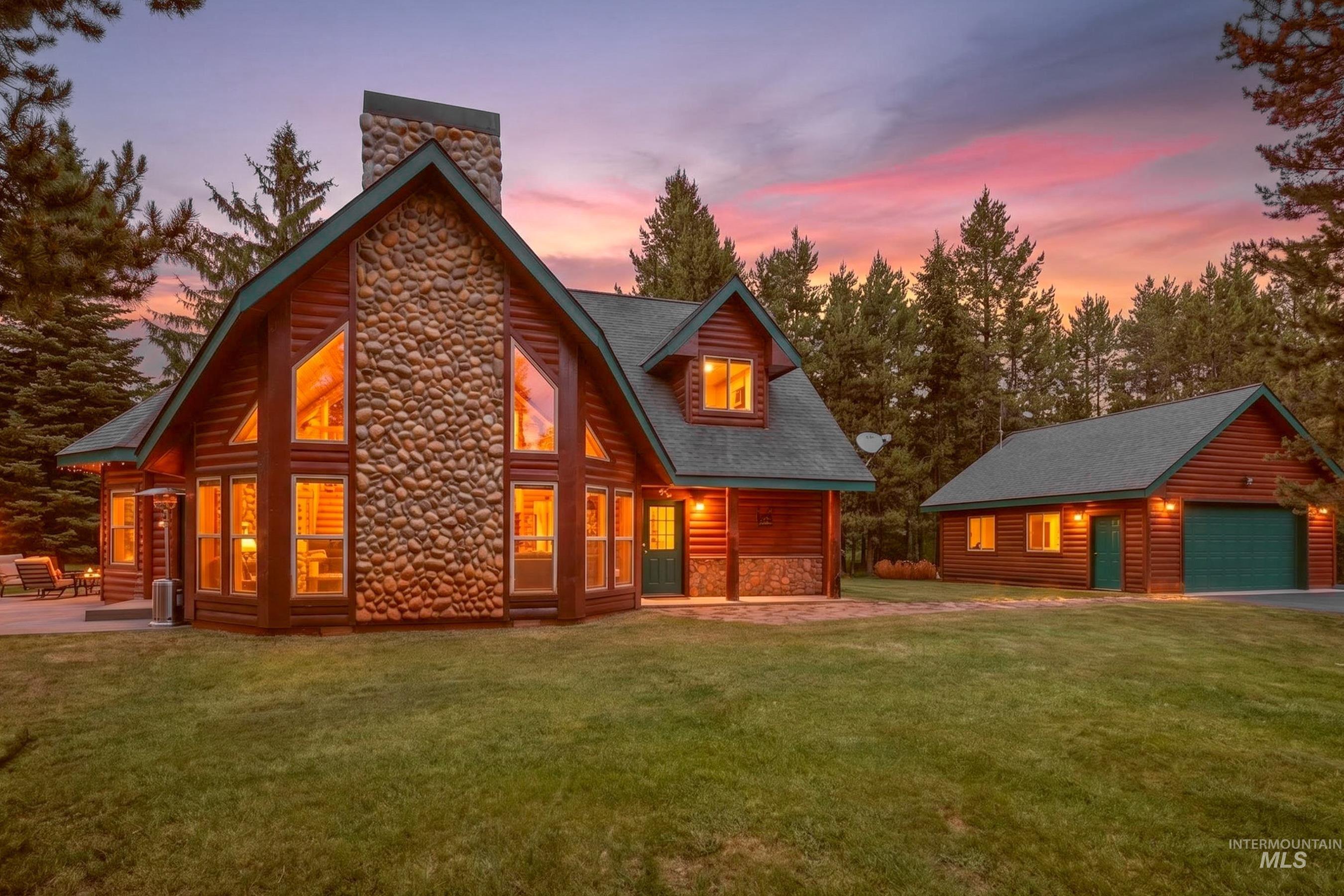 172 Lodgepole Ln, Donnelly, ID, 83615, USA, 3 Bedrooms Bedrooms, ,3 BathroomsBathrooms,Residential,Active,172 Lodgepole Ln,98991228