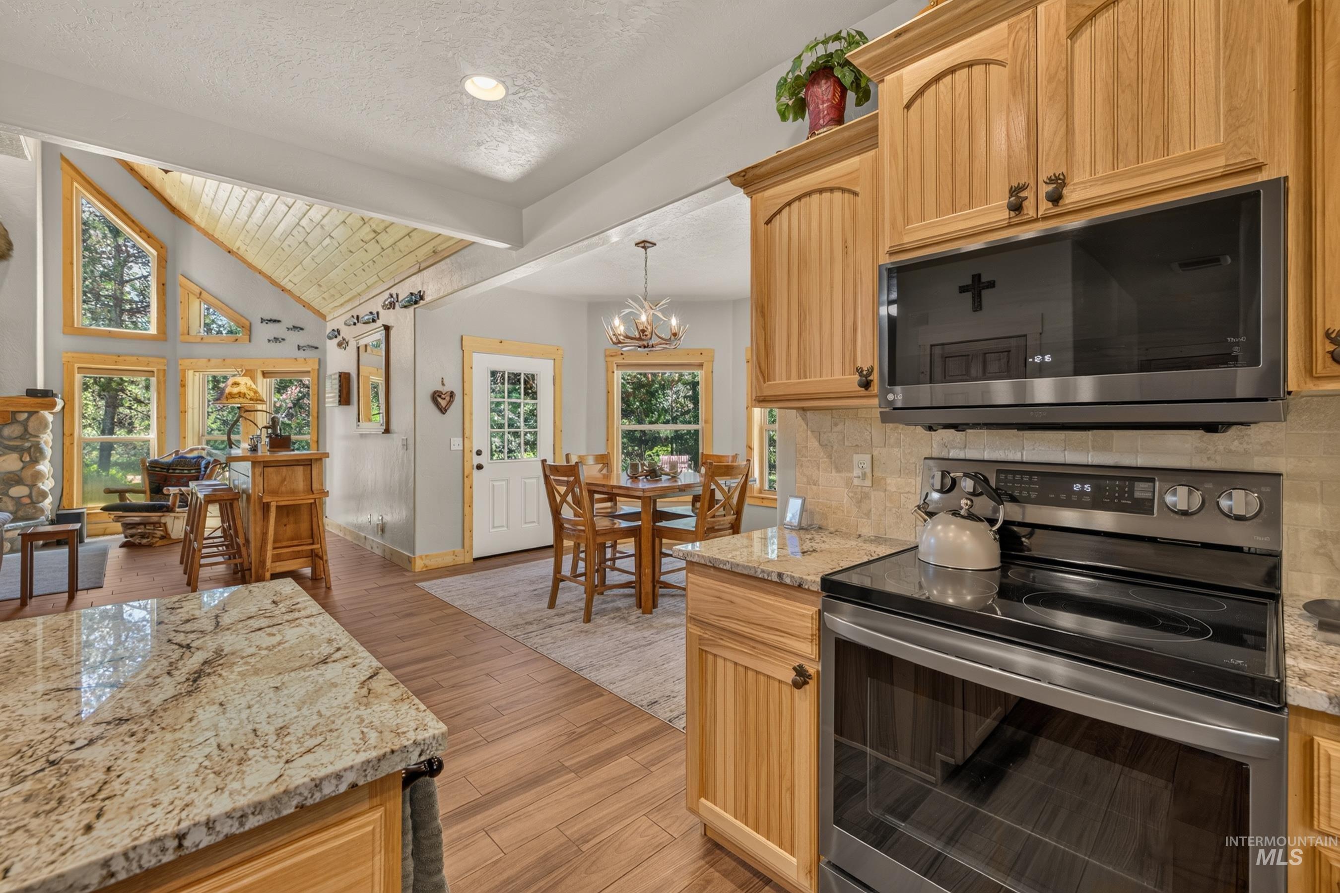 172 Lodgepole Ln, Donnelly, ID, 83615, USA, 3 Bedrooms Bedrooms, ,3 BathroomsBathrooms,Residential,Active,172 Lodgepole Ln,98991228