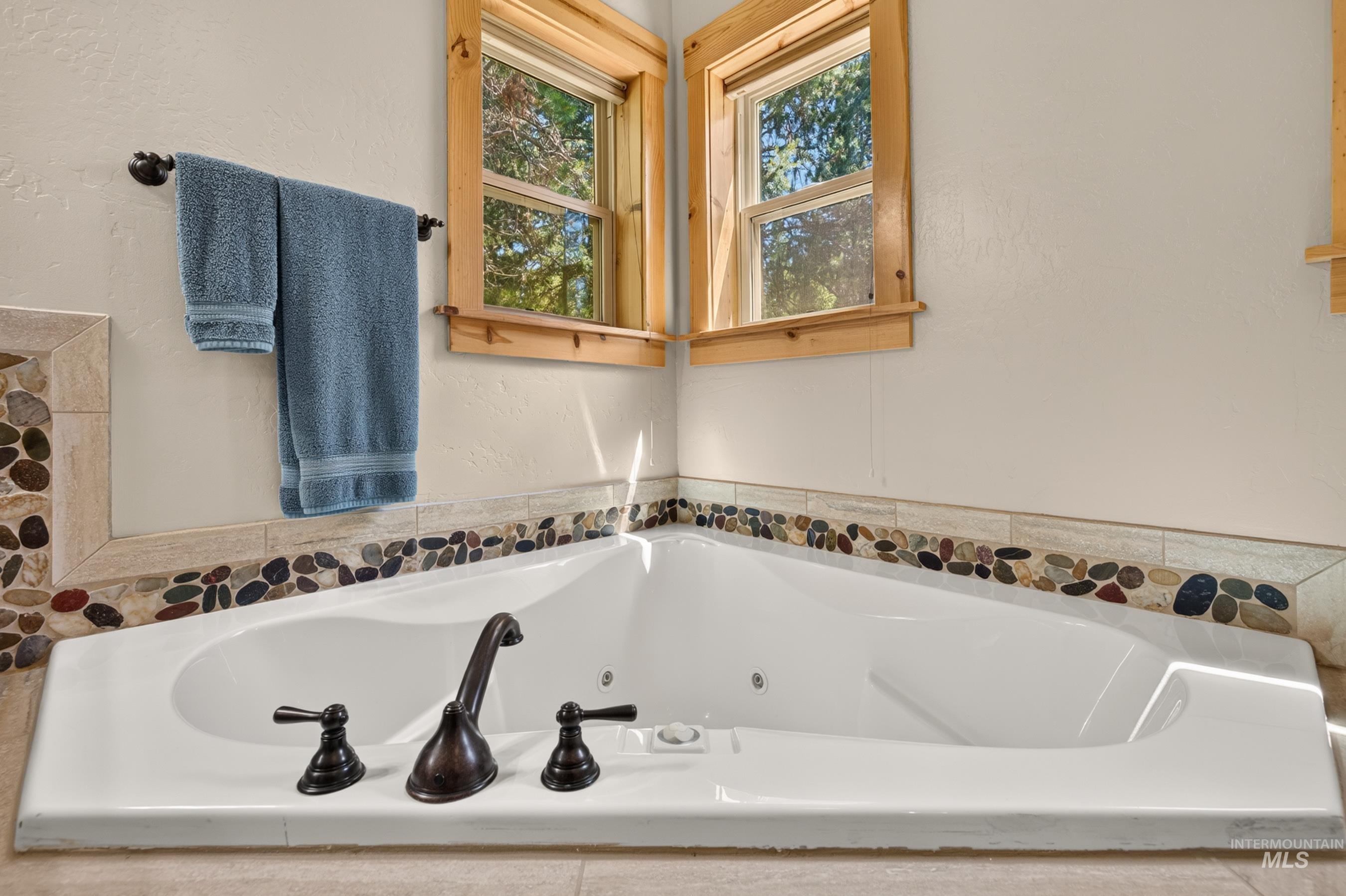 172 Lodgepole Ln, Donnelly, ID, 83615, USA, 3 Bedrooms Bedrooms, ,3 BathroomsBathrooms,Residential,Active,172 Lodgepole Ln,98991228