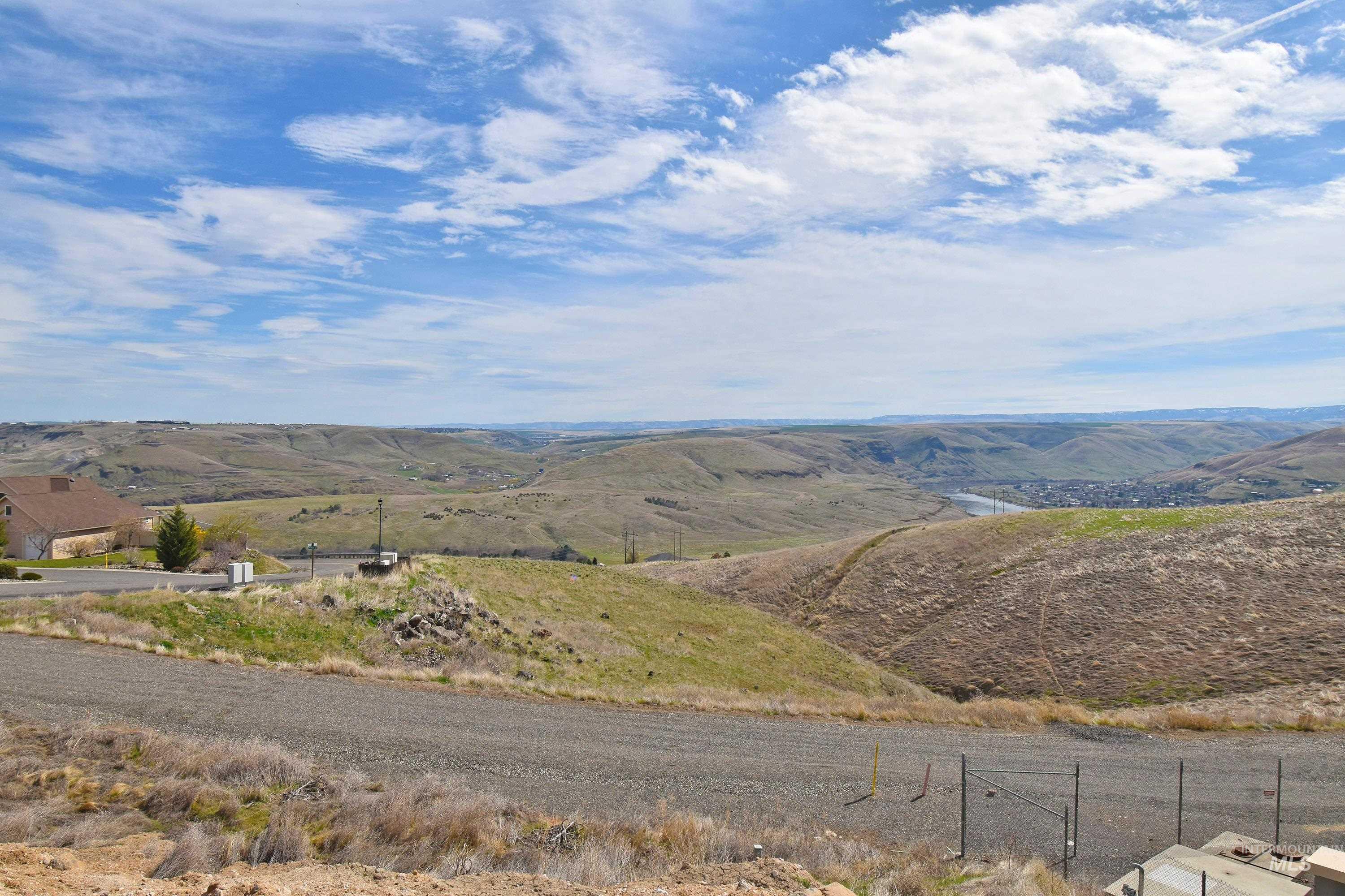 1783 River Canyon Drive, Clarkston, Washington image 8