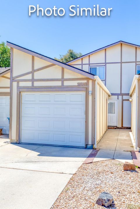 Photo of 2407 Cherry St, Caldwell, ID 83605 (MLS # 98961838)