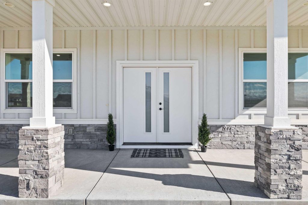 Photo of 3496 E 3618 N, Kimberly, ID 83341 (MLS # 98983123)