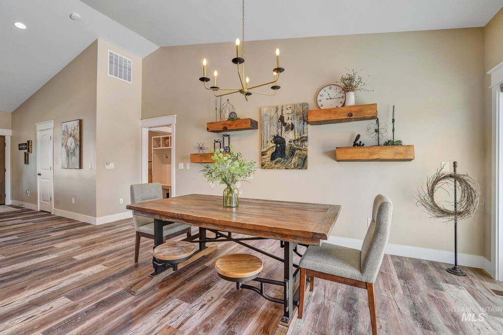 Photo of 1353 Shelbi Street, Twin Falls, ID 83301 (MLS # 98988294)